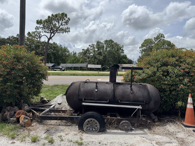 Smokin' Joe's BBQ exterior